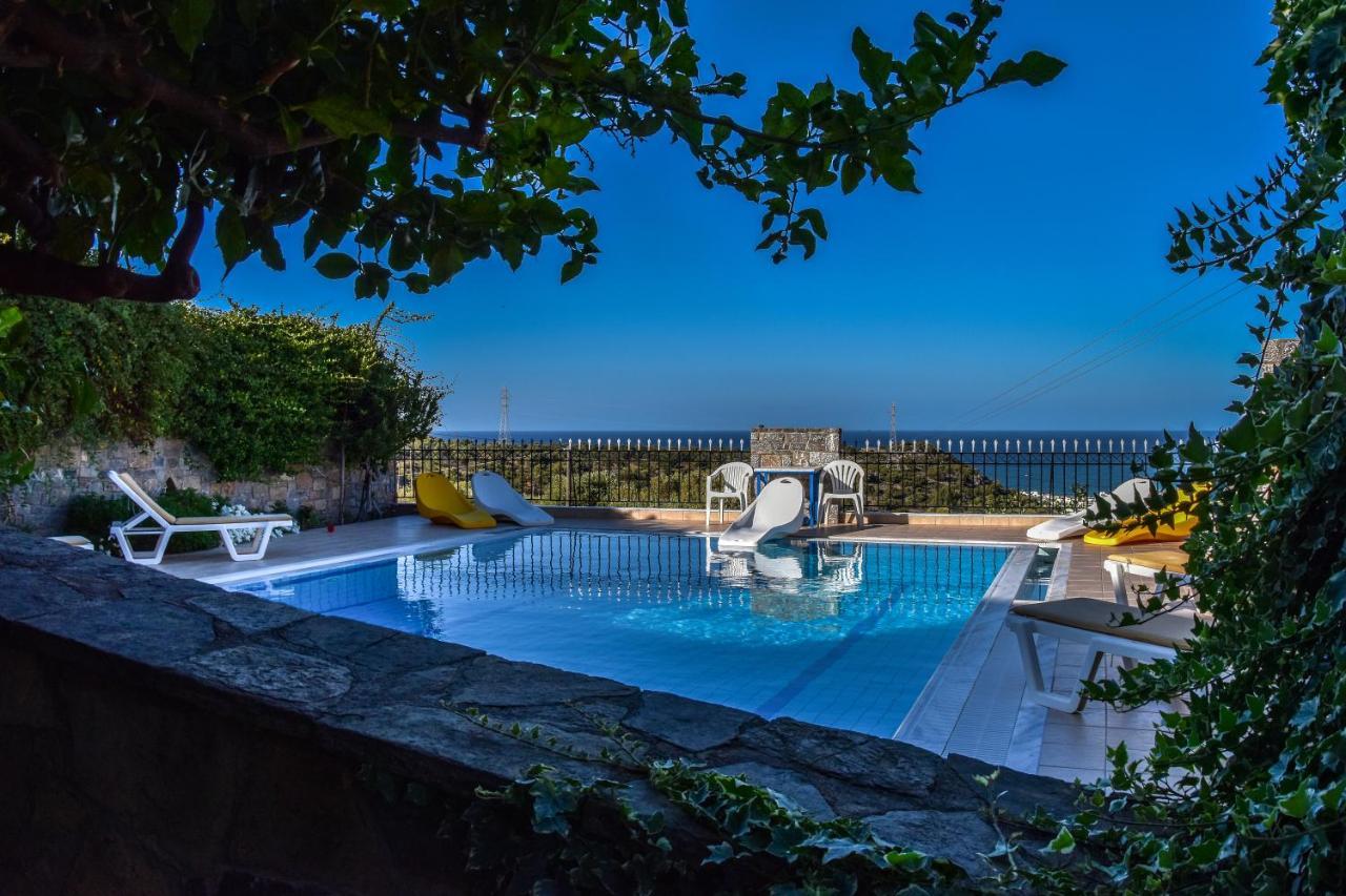 Anixiatiko Villa Stalida Екстериор снимка